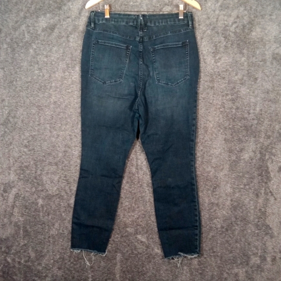 Good American Good Waist Crop Raw Hem Blue Womens Jeans Size 15 - Picture 3 of 9